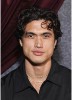 photo Charles Melton